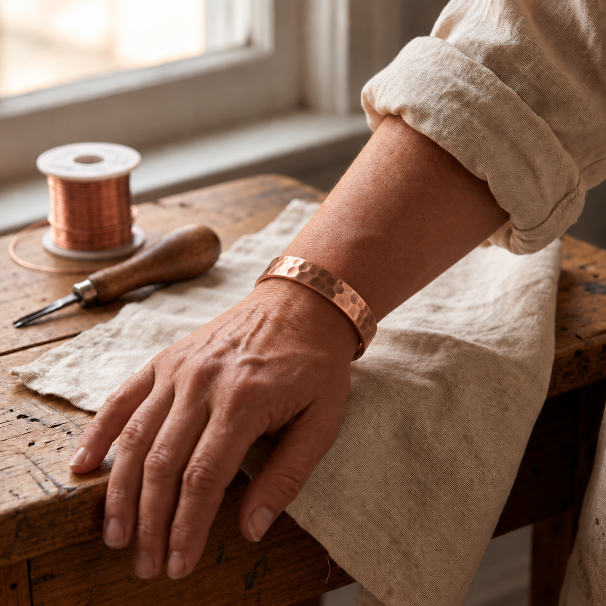 Bracelet en cuivre Ortie