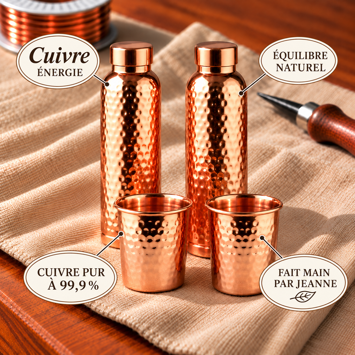 Coffret cadeau en cuivre martelé – 2 bouteilles et 2 tasses