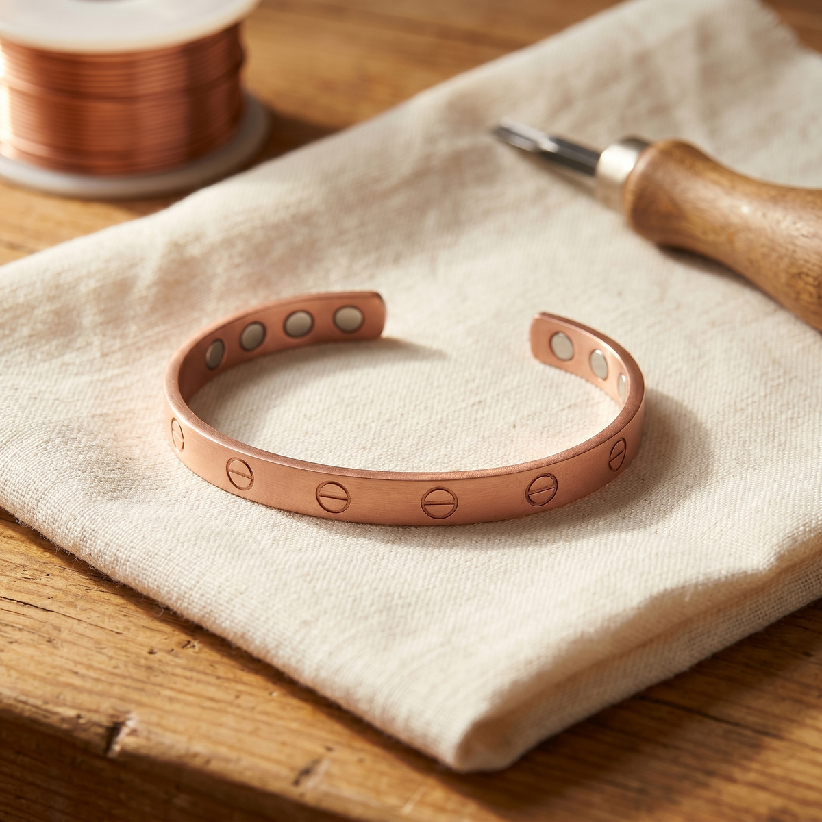 Bracelet en cuivre Boulon