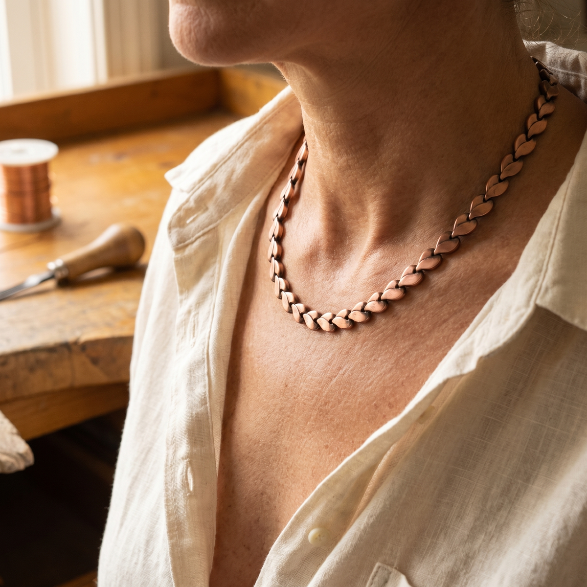 Collier en cuivre Églantier